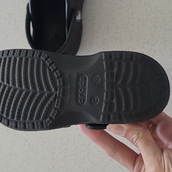 Crocs - Picture 3 of 3